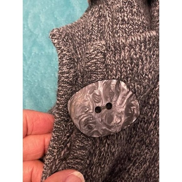 Coldwater Creek Women's 1X Gray Knit Dolman sleeve Cardigan Sweater, Button Clos - Picture 11 of 15